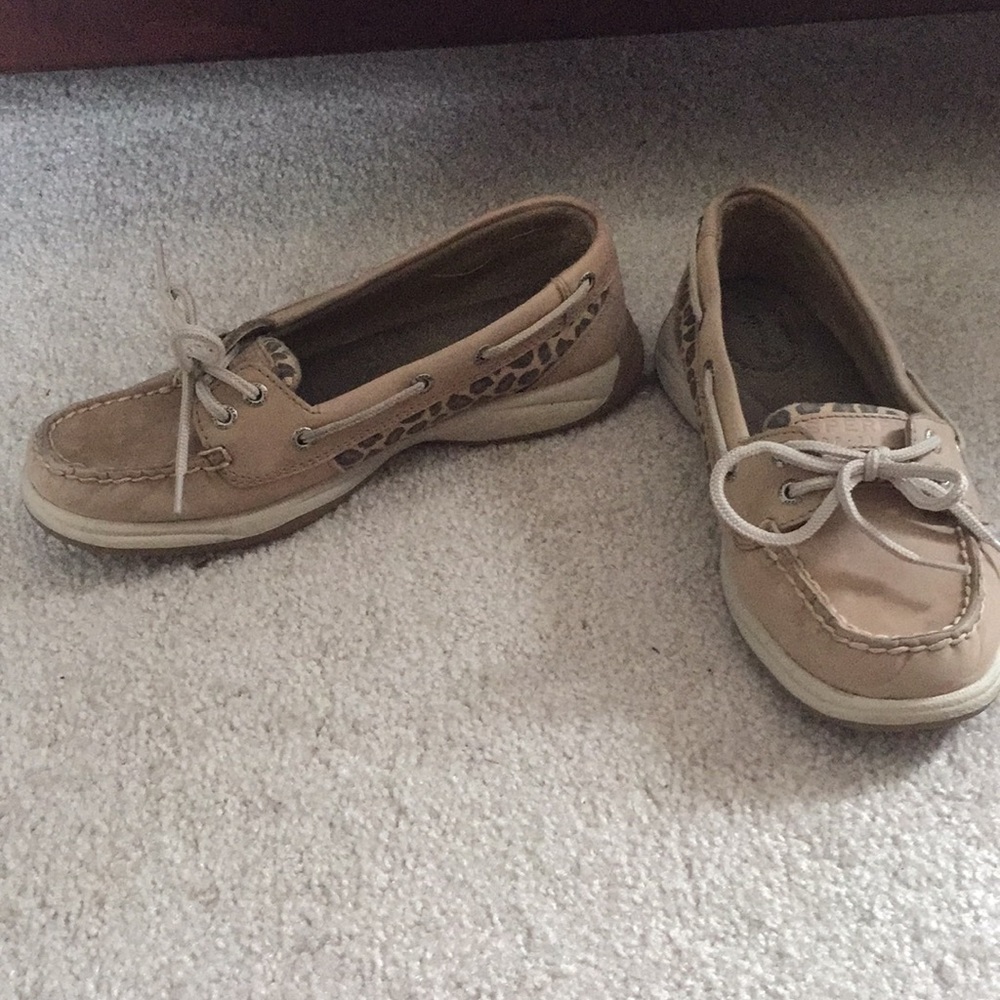 6.5 Sperry Boatshoes